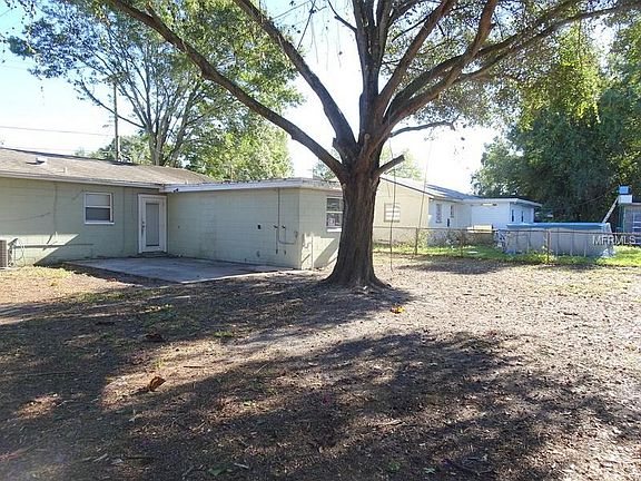 5th image of 803 Papaya Dr