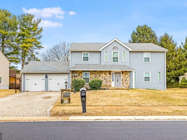 93 Nursery Dr, Bear, DE 19701