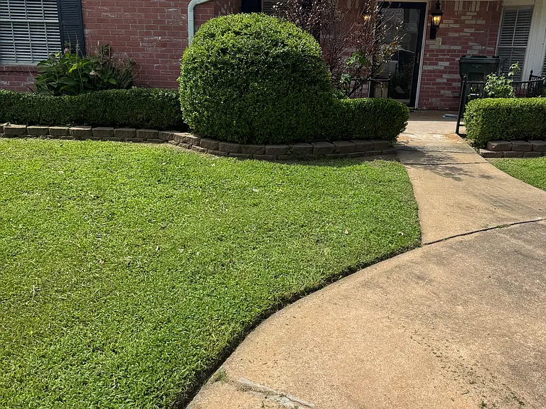 1802 Logan Dr — Photo 17
