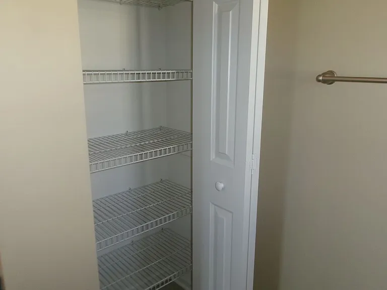 4659 E Walkerton Rd — Photo 12
