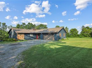 49 Davis Rd, Lansing, NY 14882