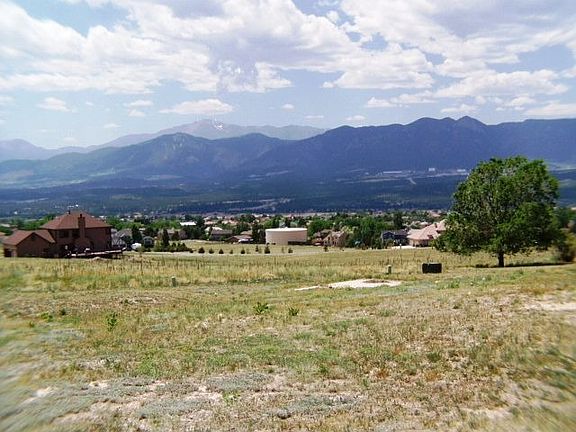 2nd image of 715 Wuthering Heights Dr