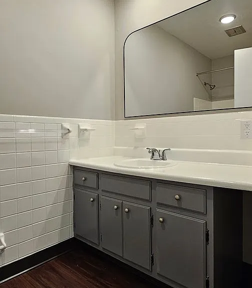 Spacious 2 bedroom 2 bath apartments in Harrison Township! — Photo 6