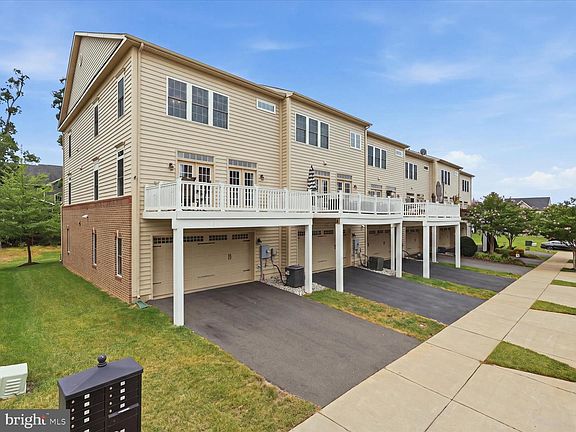 3rd image of 13745 Senea Dr