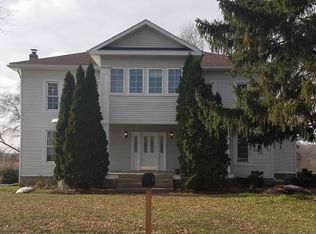 3895 S 400 W, Pleasant Lake, IN 46779