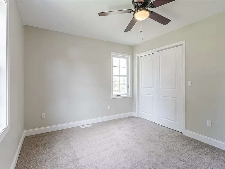 16 Cottage St — Photo 14