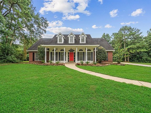 4th image of 18443 Hills Lake Court
