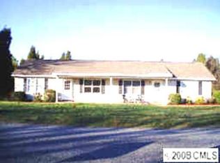 124A Foursquare Rd, Mooresville, NC 28115