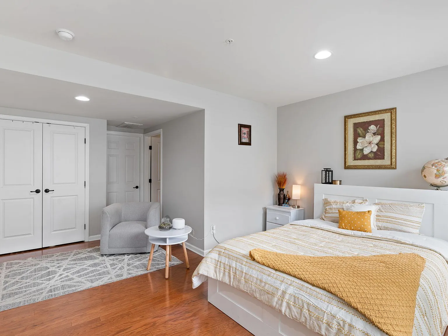 4 bed, 3.5 bath, 2892 sqft, $3,200 — Photo 4