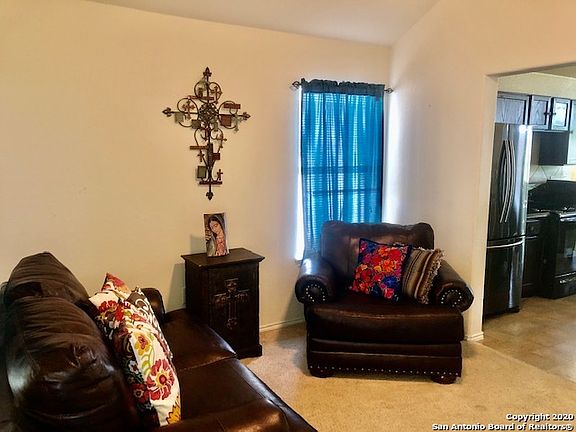 2nd image of 7007 Heathers Way