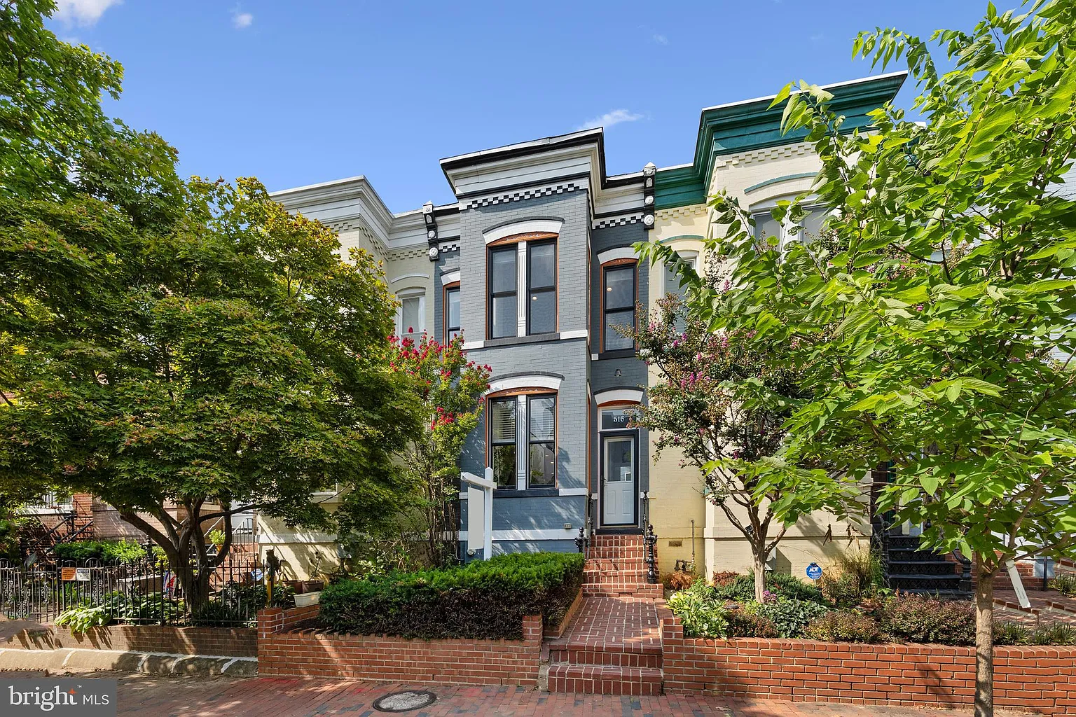 516 M St NE photo 1