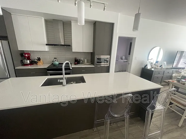 1800 Richter St #109 — Photo 5