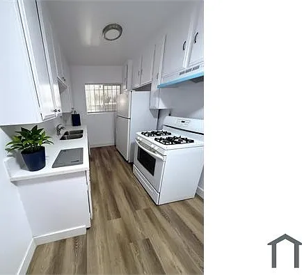2 bed, 590 sqft, $1,900 — Photo 2