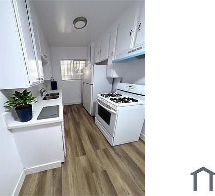 2nd image of 1856 Pacific Ave APT 2