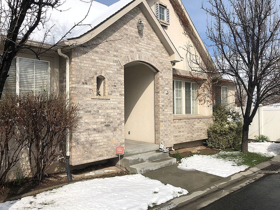 Front of house 