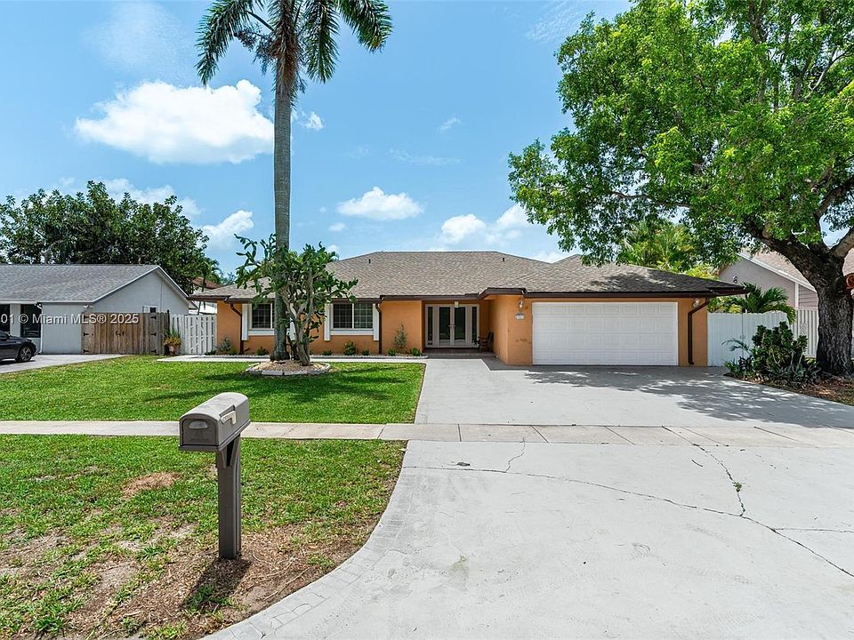 721 SW 96th Ave, Pembroke Pines, FL 33025 | Zillow