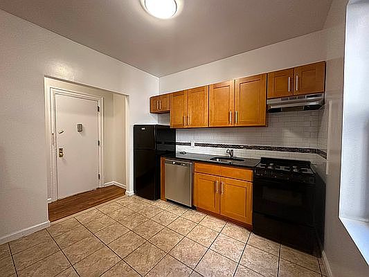 1st image of 45-56 42nd St #2F