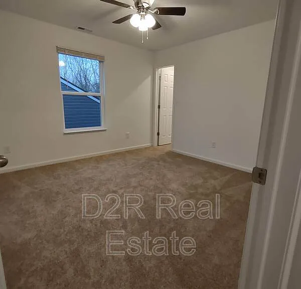 1199 Saticoy Ct — Photo 20