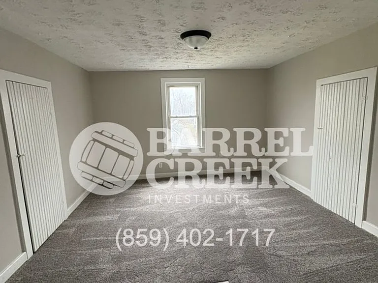 309 Richmond Ave — Photo 10