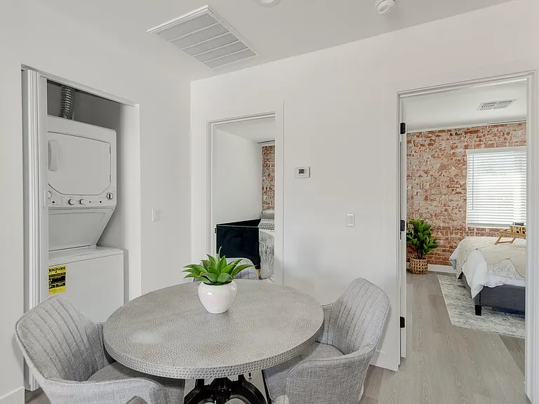 2512 E Thomas Rd #1 — Photo 14