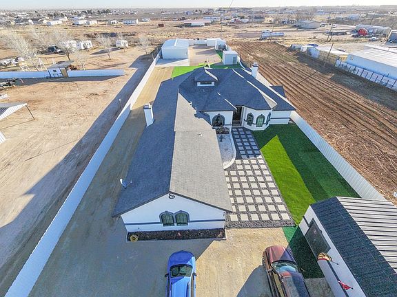 3rd image of 427 S Brunswick Rd