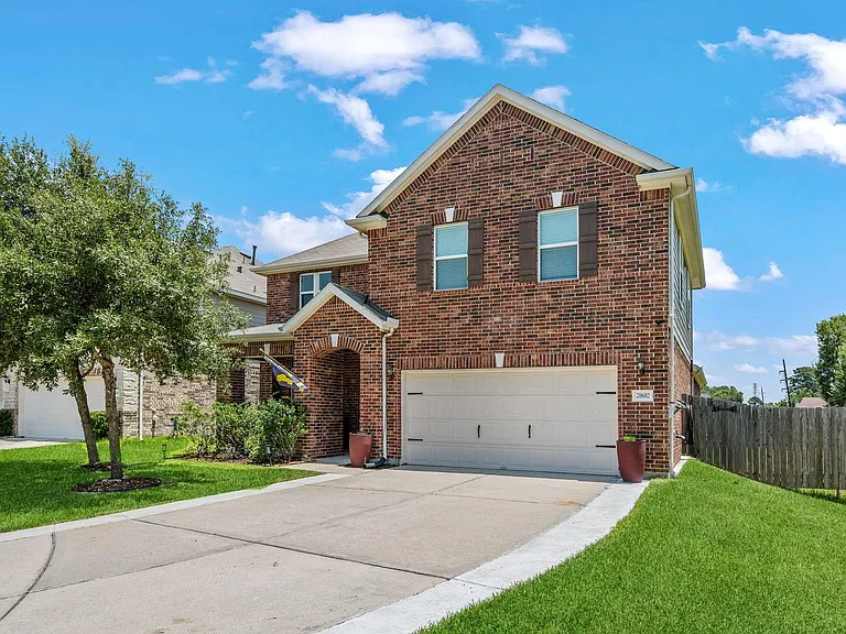 20602 Pioneer Oak Ln — Photo 1