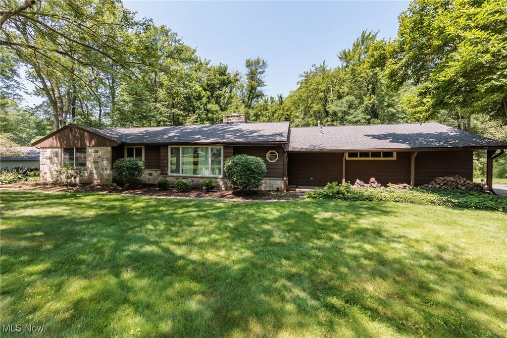 Real estate listing image