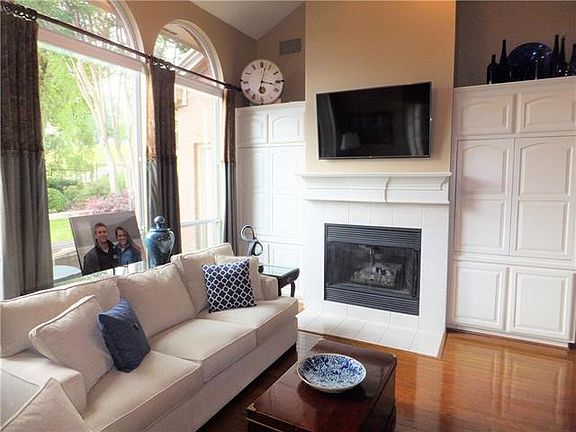 5th image of 3212 Prestonwood Dr