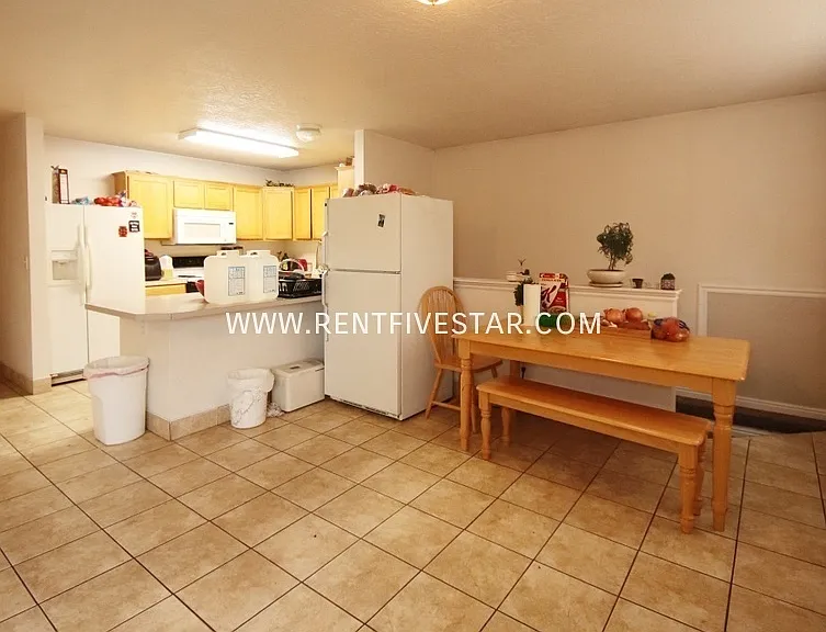 717 S 4th Ave #A1 — Photo 5