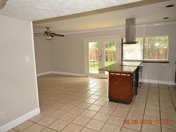 5th image of 5701 Squires Dr
