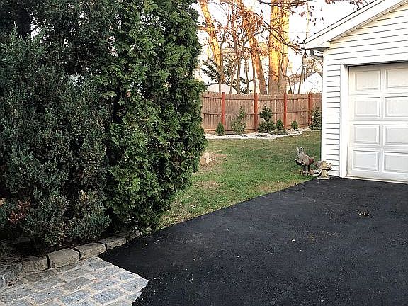 5th image of 16 Hazelwood Ave
