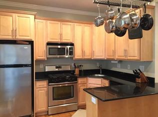 170 I St #5, Boston, MA 02127
