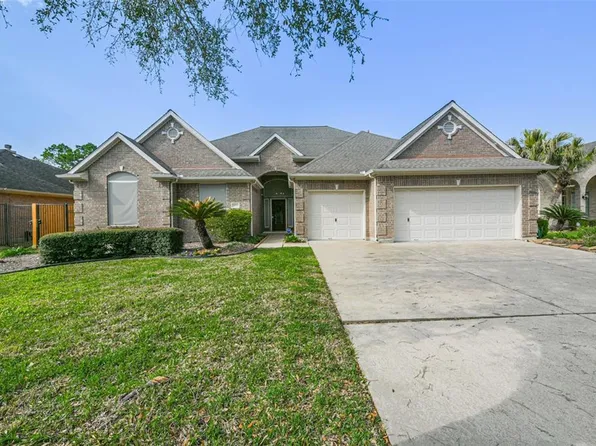 3603 E Cedar Hollow Dr, Pearland, TX 77584