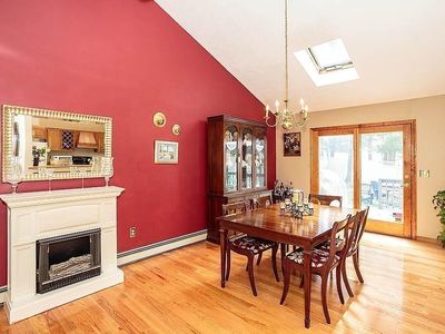 17 Bow Street Ct, Stoneham, MA, 02180
