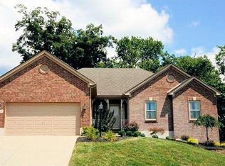 535 Aston View Ln, Cleves, OH 45002