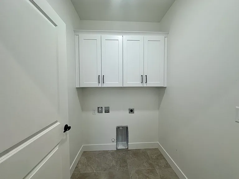 224 N 2470 W — Photo 7
