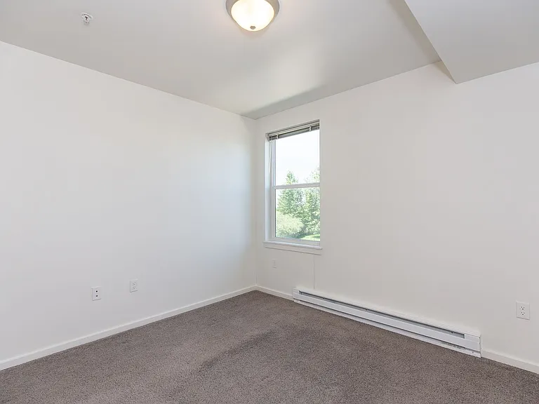 Cottonwood Corner Apartments — Photo 84