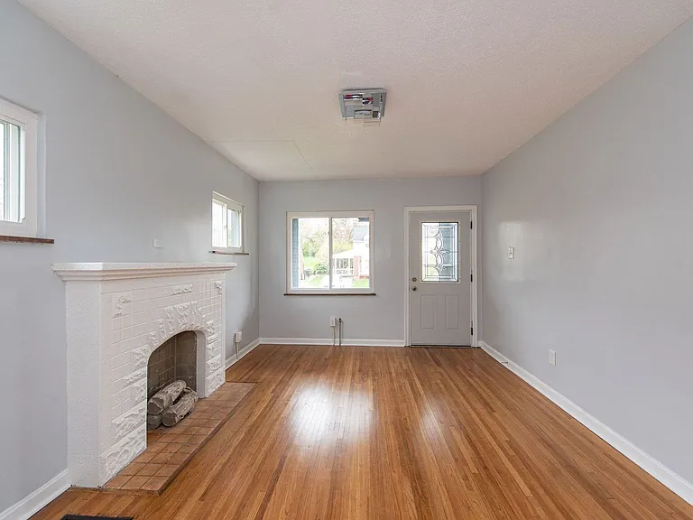 5273 Ponce Ln — Photo 8