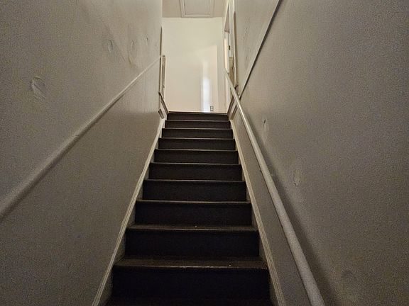 2nd image of 115 S Adams St #3