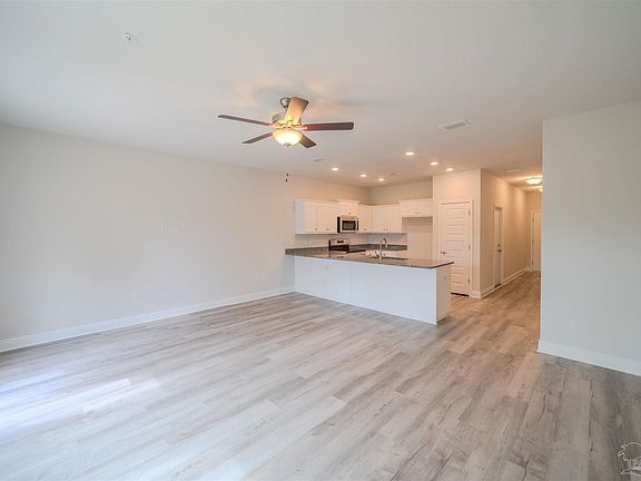 5th image of 6041 Brylex Ln #4B