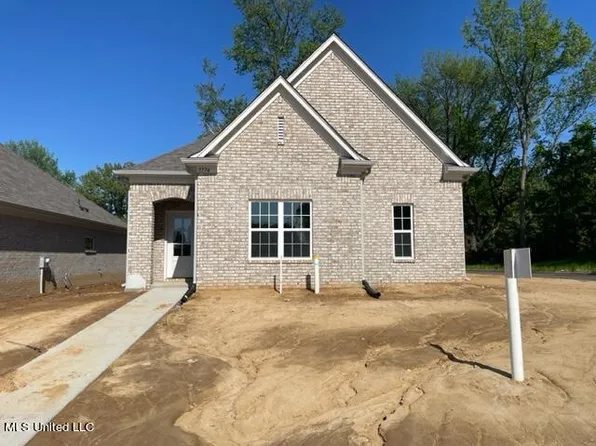 1615 Cortez Cv, Horn Lake, MS 38637