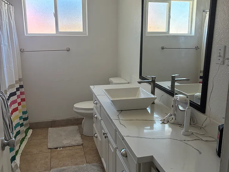4301 Myrtle Ave — Photo 10