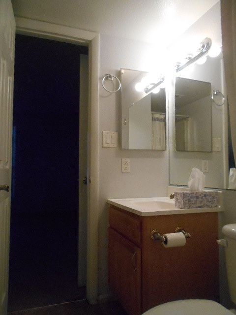 1st image of 1224 E Evergreen St APT 107