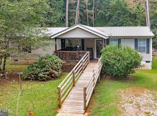 450 Lakeshore Dr, Jackson, GA 30233