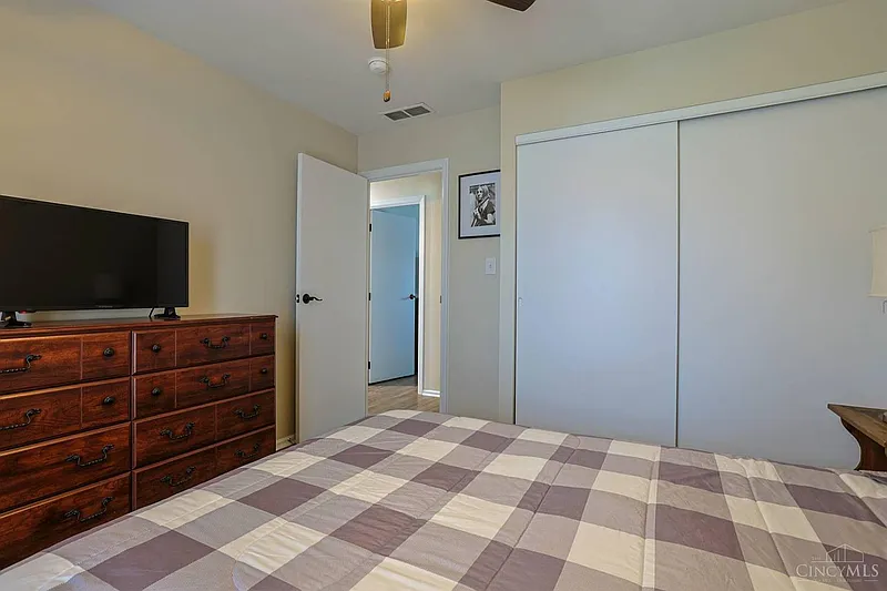 Thumbnail 19