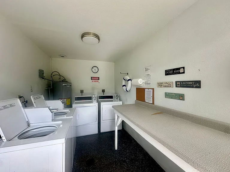 2170 NE 51st Ct #B25 — Photo 18
