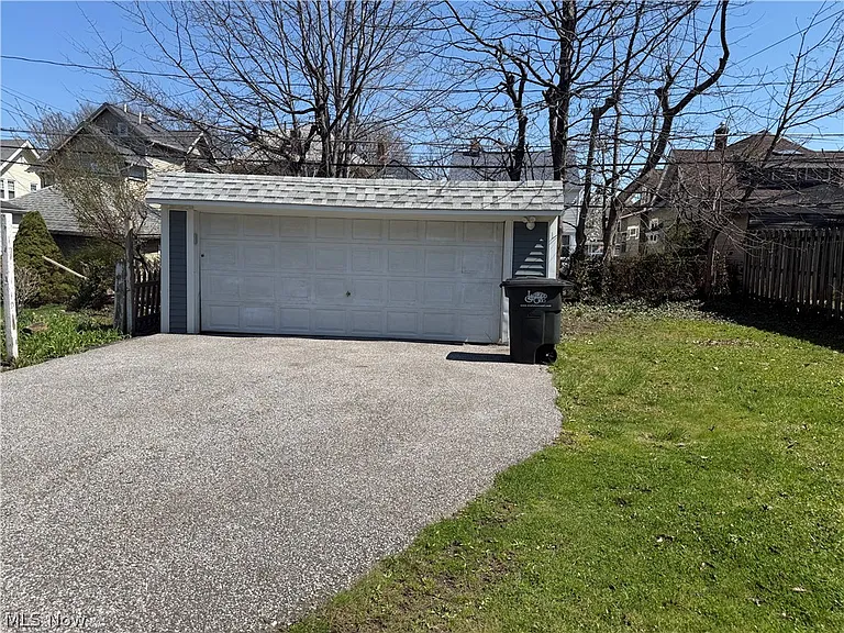 1265 Marlowe Ave — Photo 21