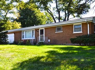 159 Iris Rd, Darien, IL 60561