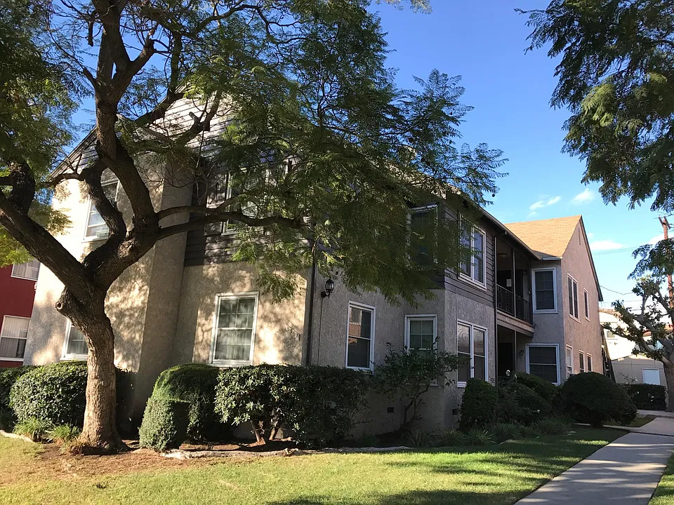 5957 Guthrie Ave #3