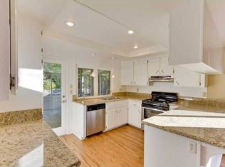 9957 Halberns Blvd, Santee, CA 92071